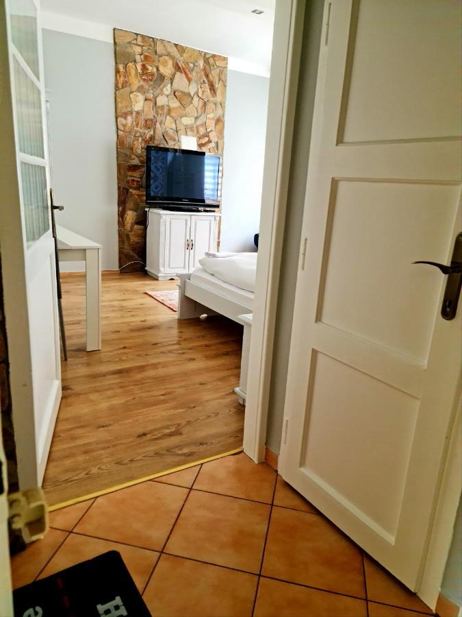 Huerrem Apartman Егер Екстериор снимка